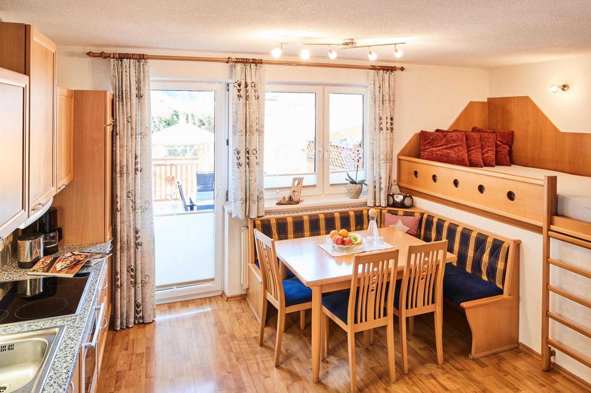 Das Edelweiss - Apartment Kuprian Ried im Oberinntal Buitenkant foto